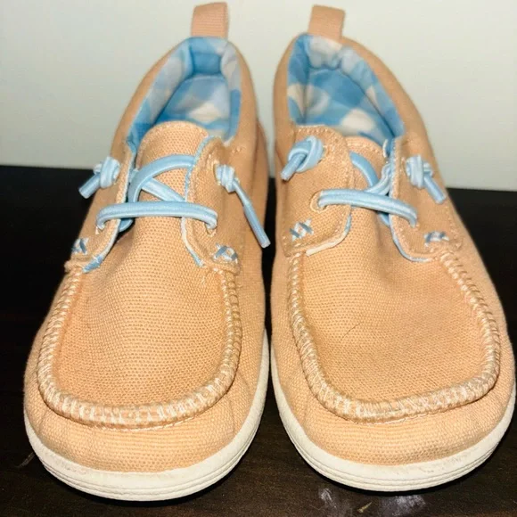 Kids Tan Boat Shoes with Blue Accents - Picture 3 of 6